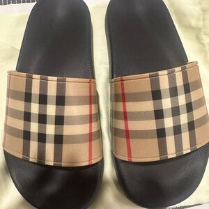 Burberry Beige and Black Check Slides